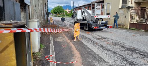 Il crollo in via Vittorio Veneto a Cavour Il crollo in via Vittorio Veneto a Cavour