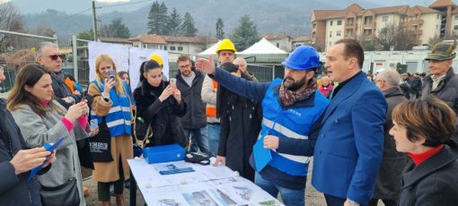 Cirio si informa sul cantiere