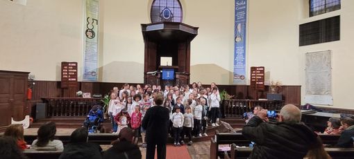 A Luserna San Giovanni il francese rientra in aula attraverso le canzoni popolari A Luserna San Giovanni il francese rientra in aula attraverso le canzoni popolari