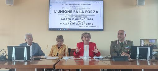 Un sabato di prevenzione dei tumori in Piazza San Carlo