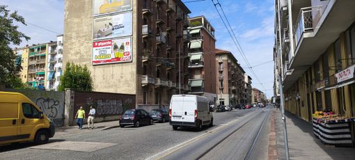 Via Genova a poche ore dalla nuova tragedia Via Genova a poche ore dalla nuova tragedia