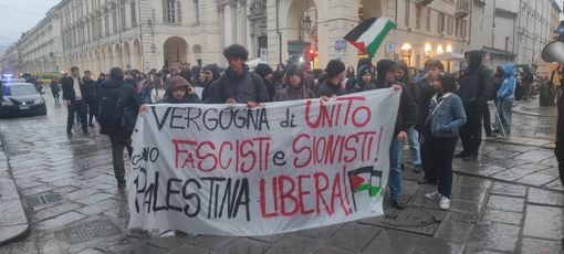 Presidio contro l'Università e contro-manifestazione anti Israele, la polizia evita scontri