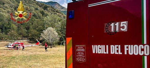 Padre e figlia di 8 anni in difficoltà sulla Ferrata della Roceja: salvati grazie all'elicottero dei vigili del fuoco [VIDEO]