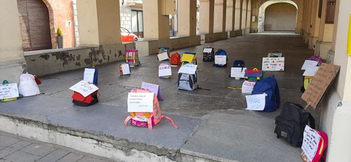 Cavour protesta contro la Dad