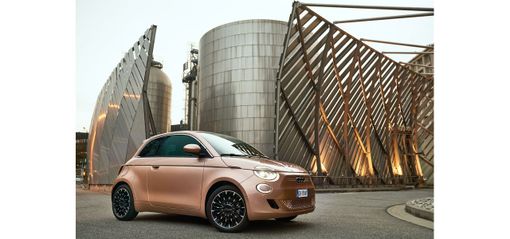 La centrale “Politecnico” di Iren co-protagonista della campagna di lancio della nuova Fiat 500 3+1 Full Electric