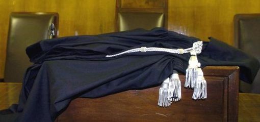 Abusi su un minorenne, educatrice torinese condannata a 8 anni Abusi su un minorenne, educatrice torinese condannata a 8 anni
