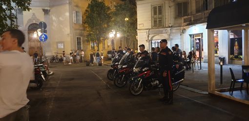 Carabinieri a San Salvario per una movida serena e in sicurezza: 5 arrestati per droga