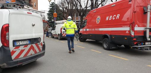 Evacuate due scuole a Borgaro. Tanta paura per i ragazzi, ma erano solo miasmi e non fuga di gas