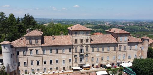 Magliano Alfieri è il primo “Comune Amis” di Gite fuori porta in Piemonte Magliano Alfieri è il primo “Comune Amis” di Gite fuori porta in Piemonte