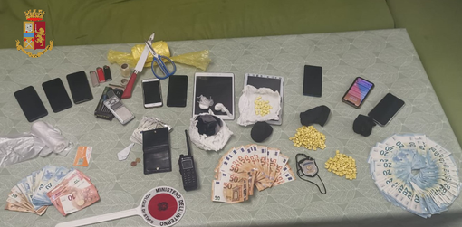 la droga recuperata dalla polizia