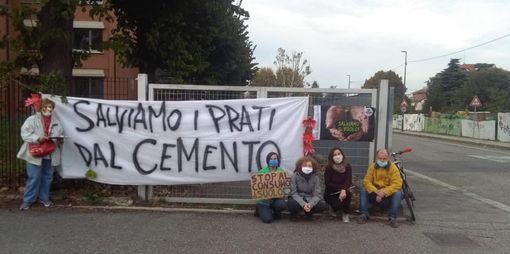 Parella, petizione sul prato di Via Madonna delle Salette: &quot;Trasformiamolo in un parco urbano&quot;
