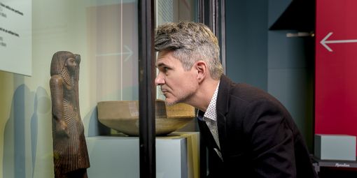 Museo Egizio, "Nel laboratorio dello studioso": alla scoperta delle cappelle votive di Deir el-Medina Museo Egizio, "Nel laboratorio dello studioso": alla scoperta delle cappelle votive di Deir el-Medina