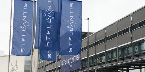 Stellantis e Samsung SDI: una joint venture per la produzione di batterie agli ioni di litio in Nord America Stellantis e Samsung SDI: una joint venture per la produzione di batterie agli ioni di litio in Nord America