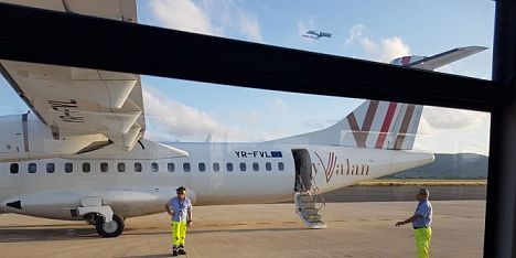 Blue Air, Alghero-Torino in notturna: disagi in vista Blue Air, Alghero-Torino in notturna: disagi in vista