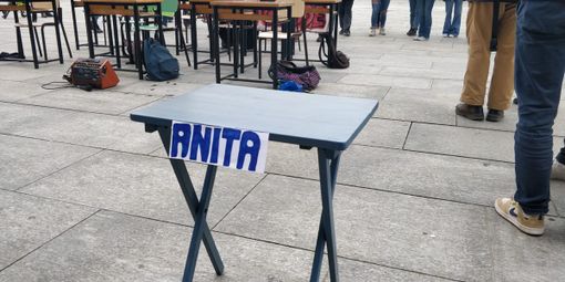 foto di repertorio del banco di Anita foto di repertorio del banco di Anita