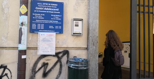 Torino: per adolescenti, genitori e educatori più "ascolto" nei centri di via Moretta e via Ridotto Torino: per adolescenti, genitori e educatori più "ascolto" nei centri di via Moretta e via Ridotto