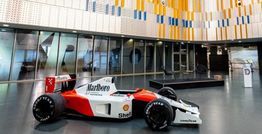 Salone dell'Auto: il Mauto alla parata inaugurale con la FIAT 12hp del 1902 e la McLaren di Senna