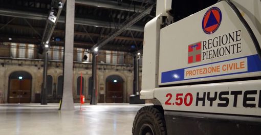 Coronavirus, alle Ogr iniziati i lavori per l’ospedale da campo: “Sarà pronto in 15 giorni” [FOTO e VIDEO]