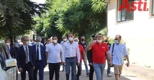 Invio migranti in Piemonte, la Regione attacca: "Grave che il Governo non abbia mantenuto la parola data" Invio migranti in Piemonte, la Regione attacca: "Grave che il Governo non abbia mantenuto la parola data"