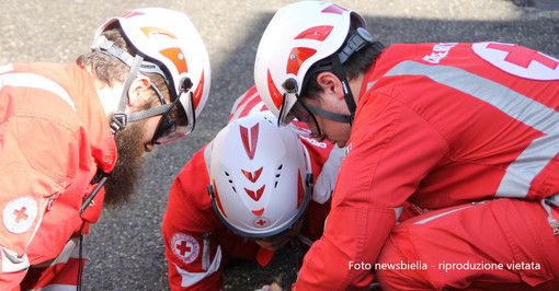 Cavaglià, operaio schiacciato in una cava: frattura di entrambe le caviglie Cavaglià, operaio schiacciato in una cava: frattura di entrambe le caviglie