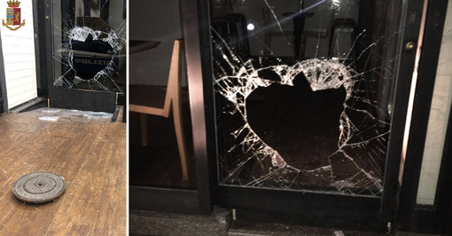 La spaccata con il tombino in via Fabrizi La spaccata con il tombino in via Fabrizi