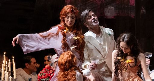 Al Regio il Rigoletto fa il pienone con l'edizione "oscura" di Leo Muscato Al Regio il Rigoletto fa il pienone con l'edizione "oscura" di Leo Muscato