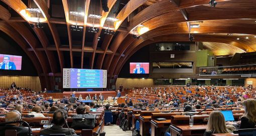 riunione forum internazionale