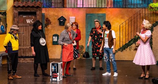 I Legnanesi tornano al Teatro Colosseo di Torino: ecco il nuovo &quot;Settimo...non rubare&quot;, uno spettacolo tutto da ridere