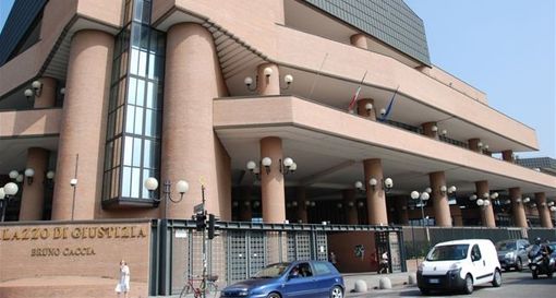 Condannata per una tesi di laurea sui No Tav: assolta “perché il fatto non sussiste” Condannata per una tesi di laurea sui No Tav: assolta “perché il fatto non sussiste”