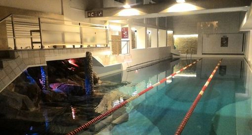 Immagina un giorno di benessere a 99 euro: all'Hotel le Rocce del Capo di Ospedaletti (IM) speciale offerta con piscina, cena e pernottamento per 2 persone