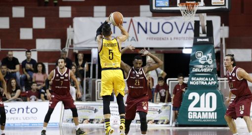 La Basket  Torino espugna Trapani e conquista le Final Four