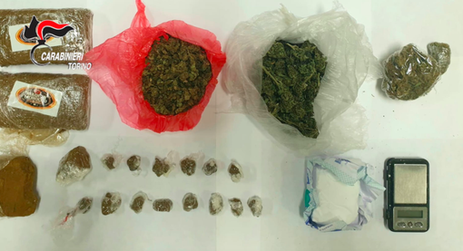 Torino, attività antidroga dei carabinieri: arrestati un corriere e 5 pusher