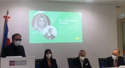 Simona Ventura madrina del FestivaLieve di Asti: “Abbiamo bisogno di leggerezza e di cultura”