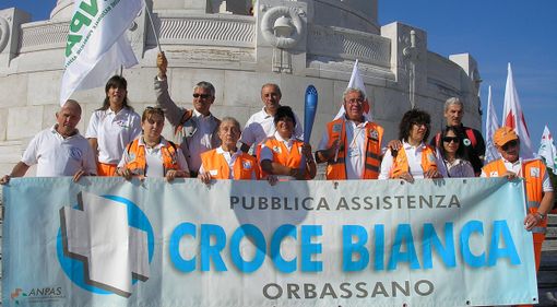 Corso per volontari soccorritori 118 della Croce Bianca di Orbassano Corso per volontari soccorritori 118 della Croce Bianca di Orbassano