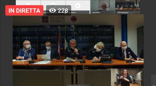 Unità di crisi, Testi: "Pugnalati alle spalle dai colleghi medici, ma pensiamo al lavoro fatto: nella fase 2 saremo più vicini alle persone" Unità di crisi, Testi: "Pugnalati alle spalle dai colleghi medici, ma pensiamo al lavoro fatto: nella fase 2 saremo più vicini alle persone"