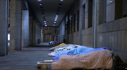 accampamenti di clochard in centro città accampamenti di clochard in centro città