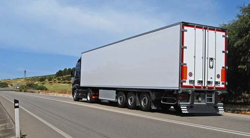camion tir su strada