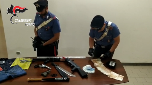 &quot;Sono amico dei mafiosi: dammi i soldi&quot;. I carabinieri salvano un parrucchiere della Crocetta dall'incubo [VIDEO]