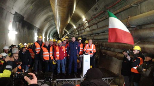 Tav, i Costi battono i benefici: l'analisi sui giornali prima che sul tavolo del ministro Salvini Tav, i Costi battono i benefici: l'analisi sui giornali prima che sul tavolo del ministro Salvini