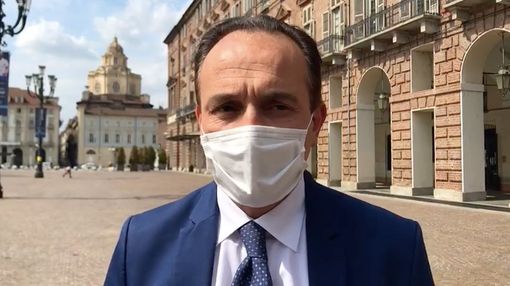 Il Piemonte migliora, Cirio: “Zona arancione dalla prossima settimana, Speranza mi ha detto da martedì” (VIDEO) Il Piemonte migliora, Cirio: “Zona arancione dalla prossima settimana, Speranza mi ha detto da martedì” (VIDEO)
