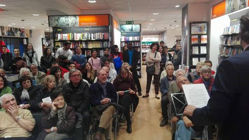 Venerdì 18 maggio dall'Opera al Blues alla Feltrinelli