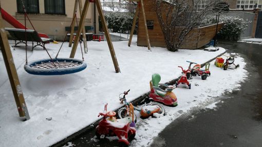 Torna la neve, Torino e provincia imbiancate: disagi ai treni
