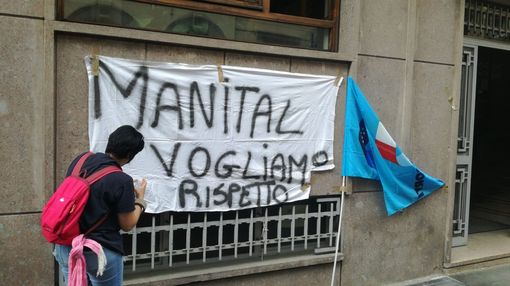 Manital, continua il botta e risposta. L'azienda: "Non siamo in procedura concorsuale, vantiamo crediti non pagati". Ma alcuni stipendi sono fermi a luglio Manital, continua il botta e risposta. L'azienda: "Non siamo in procedura concorsuale, vantiamo crediti non pagati". Ma alcuni stipendi sono fermi a luglio