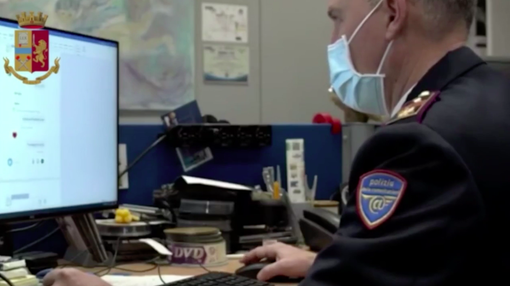 La polizia postale di Torino La polizia postale di Torino