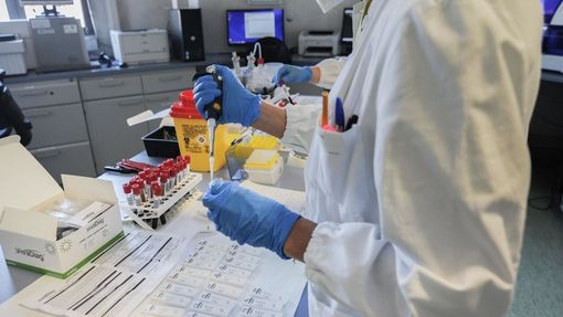 Covid, in isolamento domiciliare quasi 70mila piemontesi. I ricoverati sono 6 più di ieri