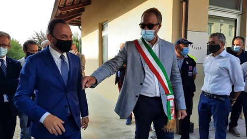 Campiglione Fenile Alberto Cirio presidente Regione Piemonte e Paolo Rossetto sindaco inaugurazione anno scolastico settembre 2020