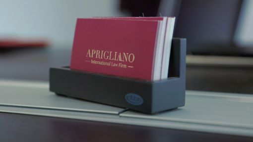 Cittadinanza, doppio fronte caldo tra USA e Italia: l’analisi dell’Avv. Aprigliano sulla stretta che può cambiare il destino degli italo-discendenti Cittadinanza, doppio fronte caldo tra USA e Italia: l’analisi dell’Avv. Aprigliano sulla stretta che può cambiare il destino degli italo-discendenti