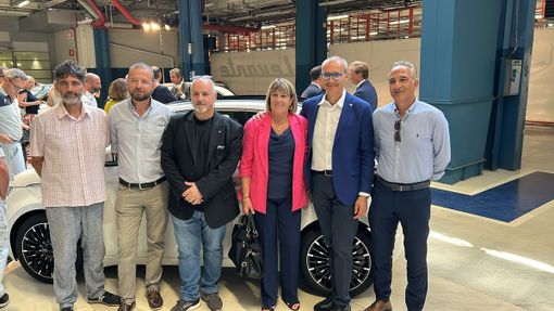 I rappresentanti sindacali alla presentazione della 500 ibrida