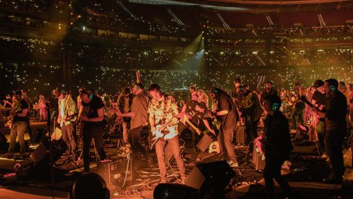 Rockin’ 1000, la super band torna a Torino