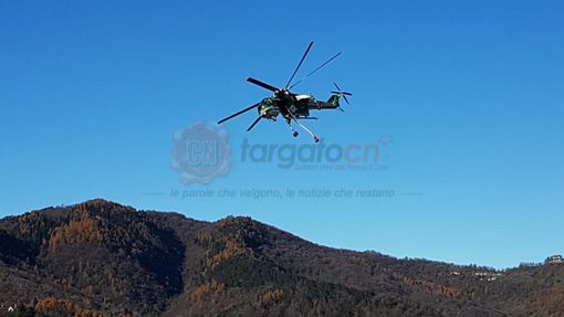 Incendi boschivi in Piemonte: arriva l'elicottero Erickson a potenziare i soccorsi